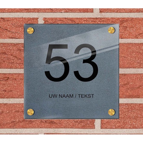 Huisnummerbord met naam vierkant plexiglas, naambordje huis, huisnummerbord, model 1130